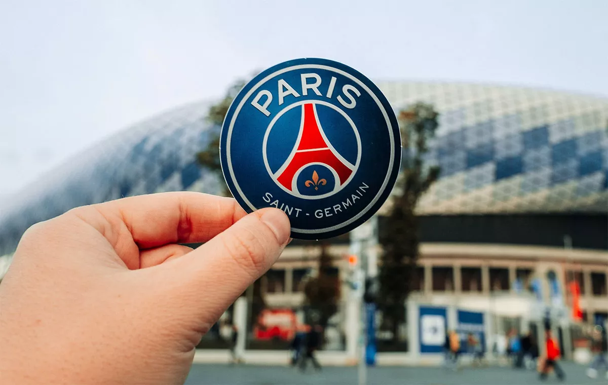 PSG project and a dream - emblem of Paris Saint-Germain FC - fifg